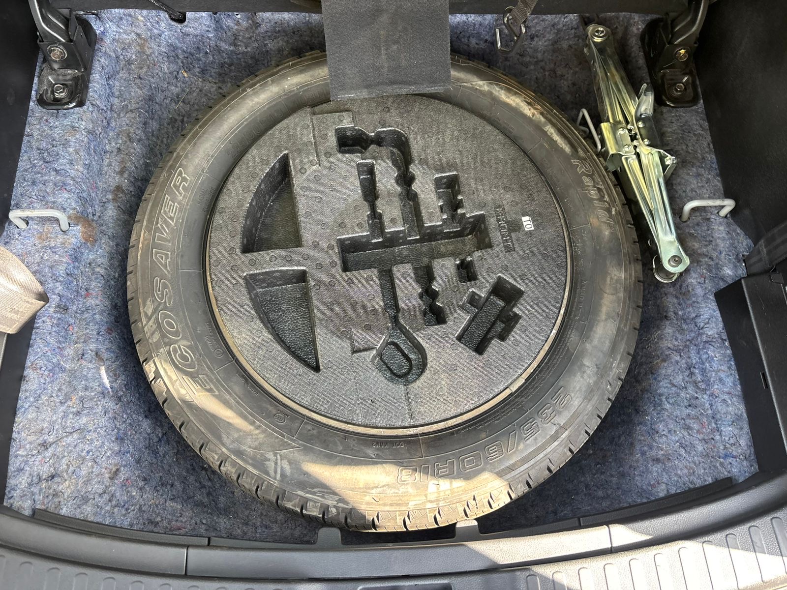 b3fe7341-0fc5-479d-b4aa-c5741c7e6f7d