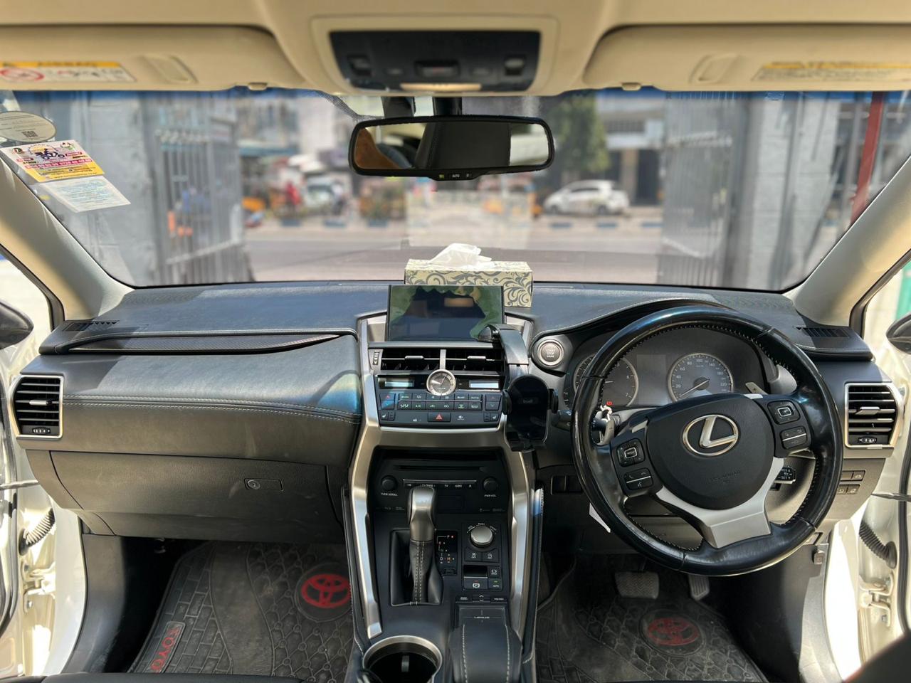 8ed4fec5-073c-4dc2-9fdc-e98d2822aa3f