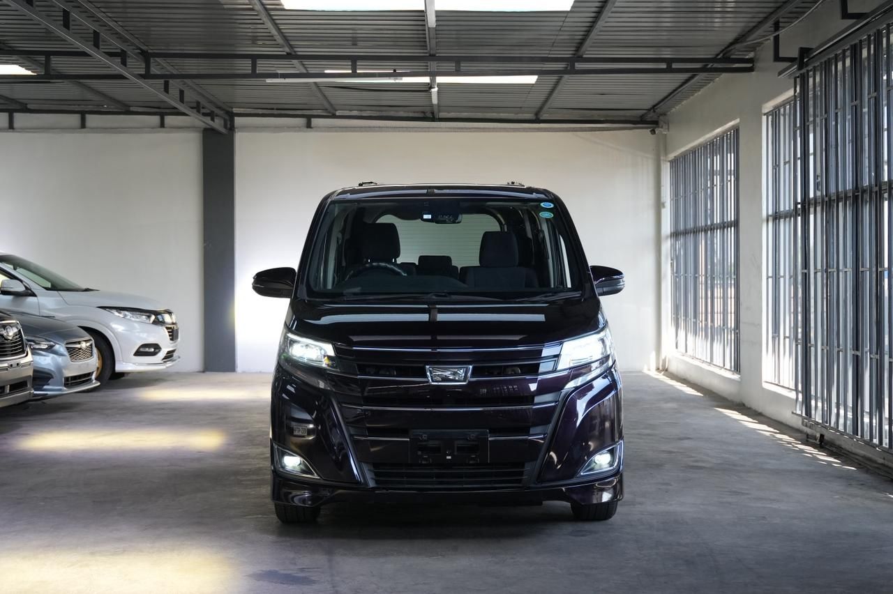 2018 Toyota Noah