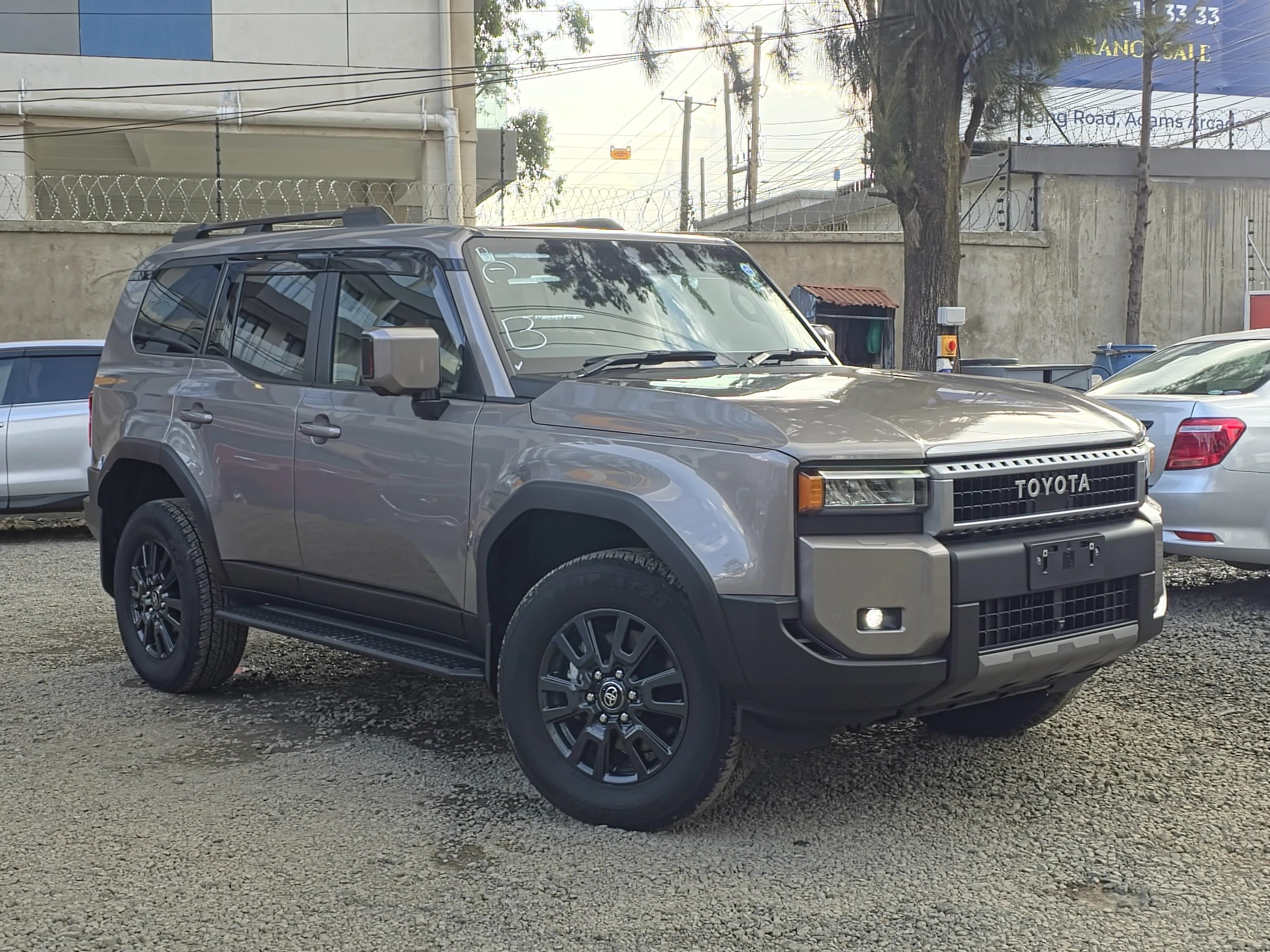 2024 Toyota Land Cruiser J250 VX
