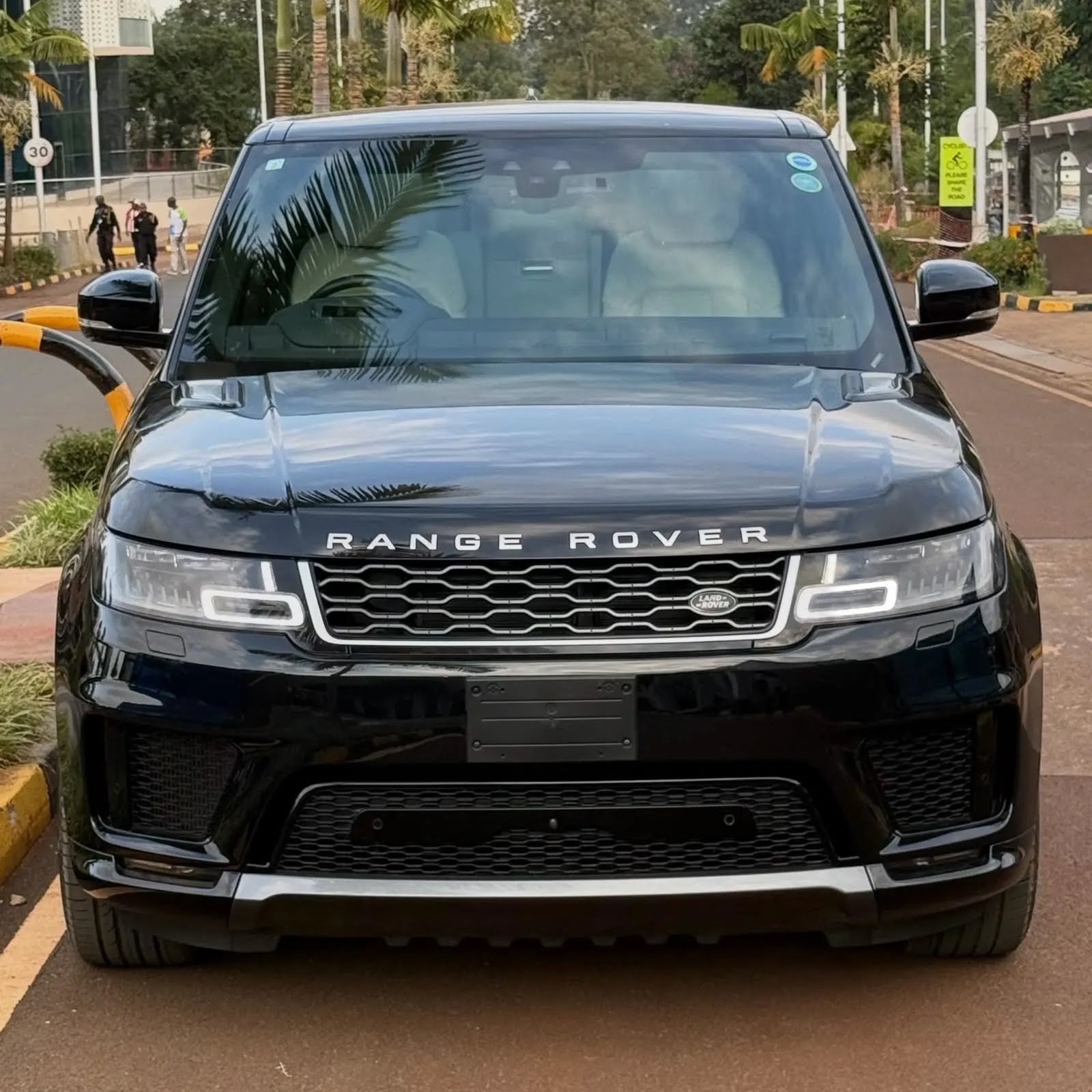 2019 Range Rover Sport HSE Black