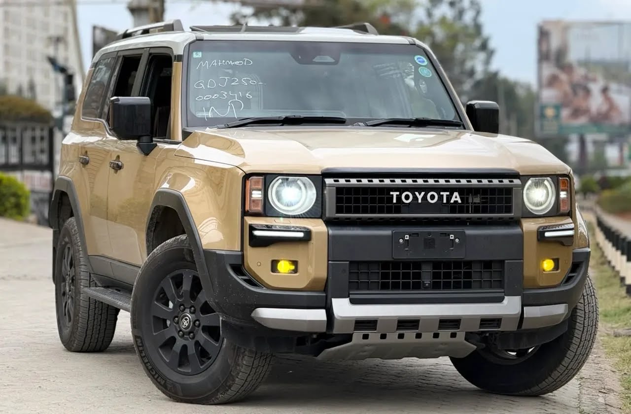 2024 Toyota Land Cruiser J250 Diesel with Sunroof