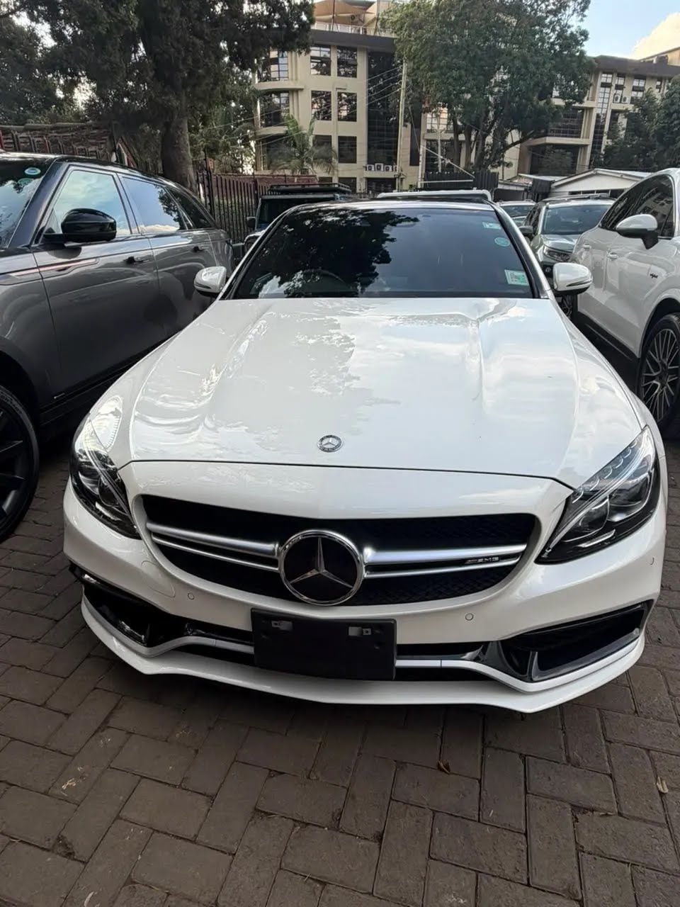 2017 Mercedes-Benz C63 S AMG with Panoramic sunroof